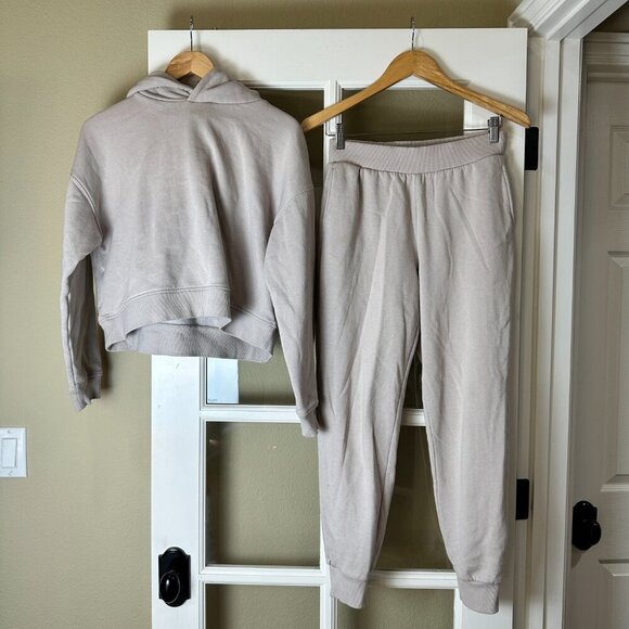 FOREVER 21 Lounge Athleisure Set Hoodie & Sweatpants Joggers SIze Small - Picture 2 of 15